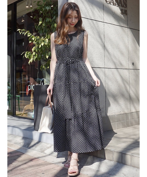 MERCURYDUO（マーキュリーデュオ）の「ドット柄ティアードマキシ