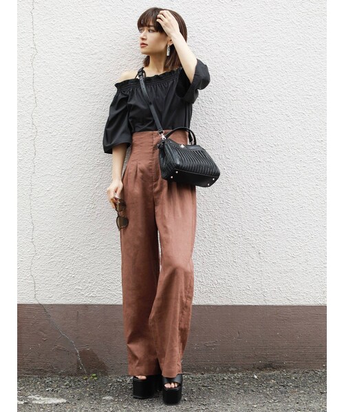 EMODA（エモダ）の「ロングウエストワイドパンツ（パンツ・キャメル/ブラック・S/M）」の6枚目の写真
