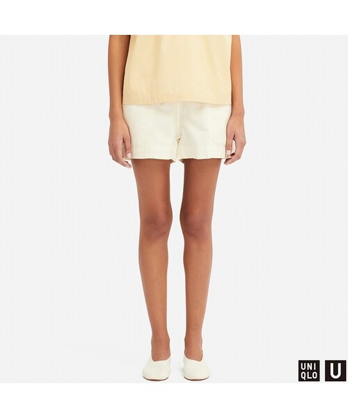 UNIQLO（ユニクロ）の「デニムイージーショーツ（その他パンツ・レディース・YELLOW 47/BLACK 09/OFF WHITE 01/PURPLE 74/BLUE 68・M/L/S/XXL/XL）」の2枚目の写真