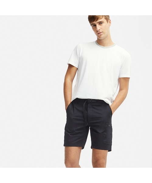 UNIQLO（ユニクロ）の「ユーティリティショートパンツ（その他パンツ・メンズ・OLIVE 56/GRAY 03/BLACK 09/YELLOW 47/NAVY 69・XS/L/M/3XL/XL/4XL/S/XXL）」の2枚目の写真