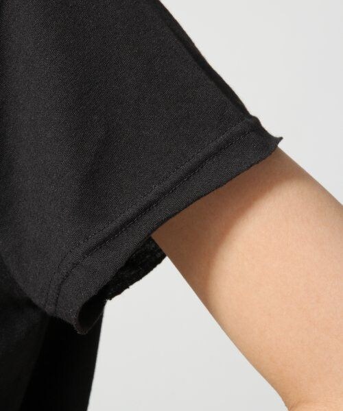 GLOBAL WORK（グローバルワーク）の「プリントT半袖（トップス・レディース・ホワイト(ゴールド)02/ホワイト(ロゴ)05/ホワイト(ビーチ)06/ブラック09/グレー12・Ｓ/Ｍ/Ｌ）」の12枚目の写真