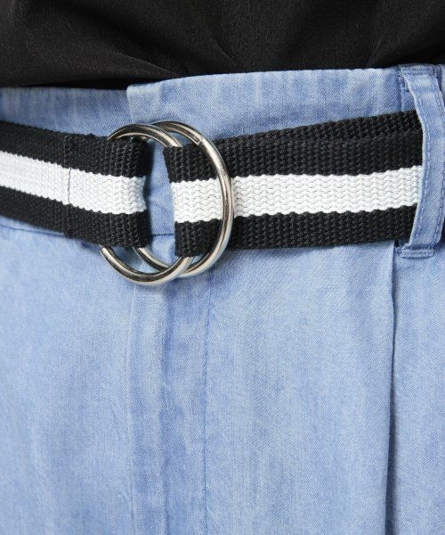 JEANASIS（ジーナシス）の「デニムワイドクロップドパンツ（パンツ・レディース・ライトブルー/インディゴブルー/ネイビー・FREE）」の6枚目の写真