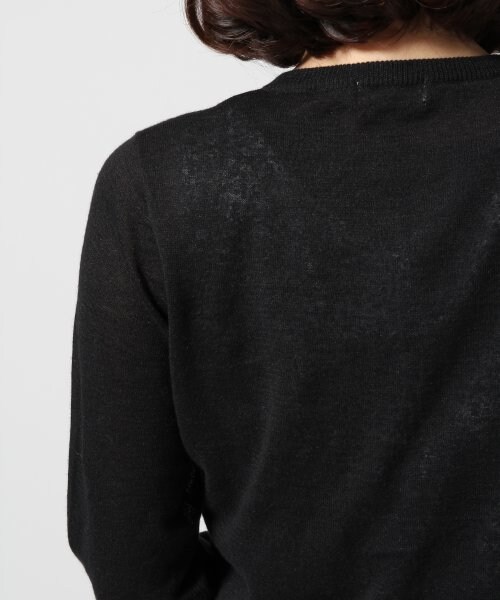 LEPSIM(レプシィム)の「12GラミーコットンクルーカーディガンLS(トップス・レディース・オフ/ブラック/レッド/イエロー/グリーン/ブルー・M/L)」の19枚目の写真