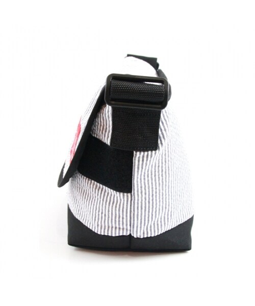 Manhattan Portage(マンハッタンポーテージ)の「Seersucker Casual Messenger Bag(その他・メンズ・Black/Navy・S)」の5枚目の写真