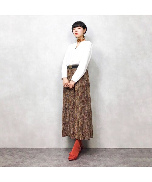 USED(ユーズド)の「Peacock wing skirt(スカート・レディース・その他)」の1枚目の写真