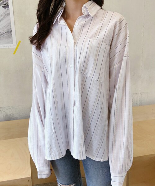 DHOLIC（ディーホリック）の「アンバランスヘムストライプポケットシャツ（シャツ/ブラウス・レディース・ブラック/ベージュ/ブルー・FREE）」の2枚目の写真