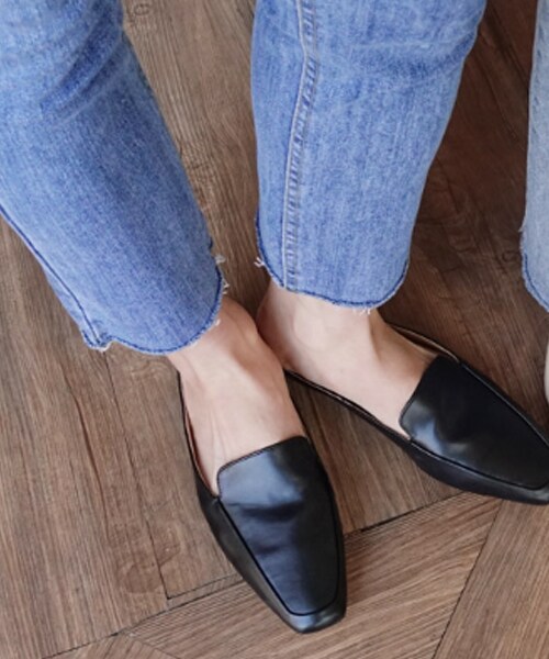 DHOLIC（ディーホリック）の「スクエアトゥローファーミュール（ローファー・レディース・その他/ベージュ/ブラック/イエロー・225/230/235/240/245/250）」の2枚目の写真