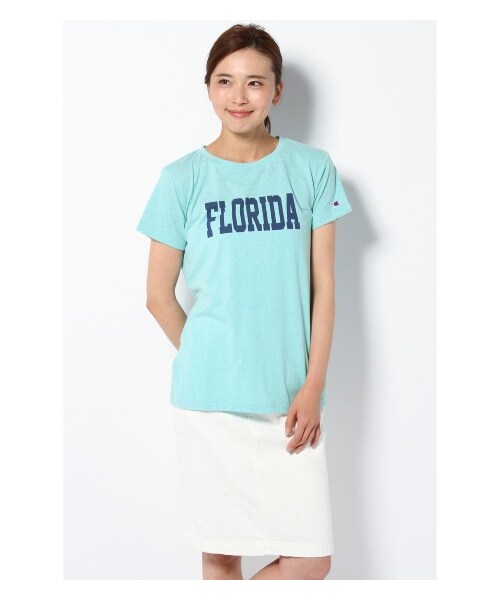 Champion（チャンピオン）の「CHAMPION ロゴTシャツ（カットソー・Ｔシャツ・レディース・グレー/グレーA/ナチュラル/グリーン C・フリー）」の4枚目の写真