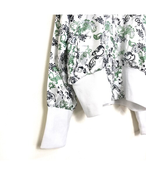 USED(ユーズド)の「Caren Sport white jacket(ナイロンジャケット・レディース・その他)」の8枚目の写真