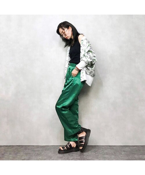 USED(ユーズド)の「Caren Sport white jacket(ナイロンジャケット・レディース・その他)」の1枚目の写真