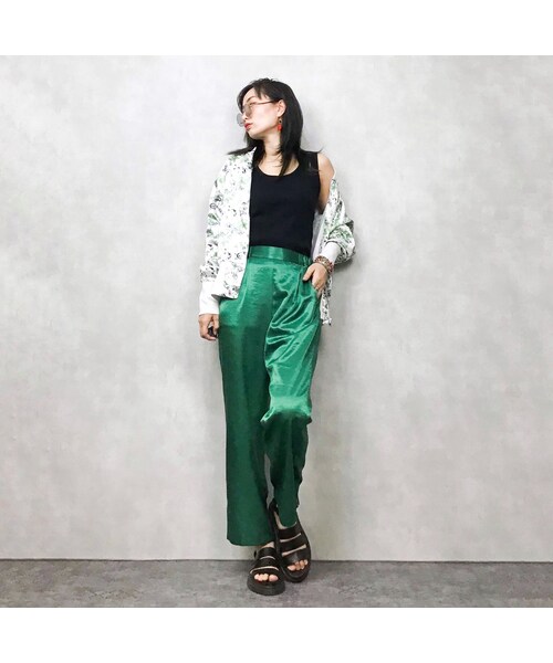 USED(ユーズド)の「Caren Sport white jacket(ナイロンジャケット・レディース・その他)」の3枚目の写真