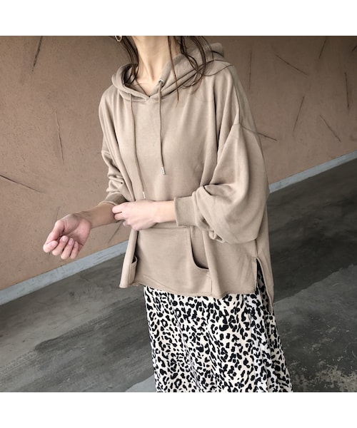 copine（コピン）の「ゆる可愛い！裾スリットパーカー(2color)【クリックポスト対象商品】（パーカー・レディース・その他）」の11枚目の写真