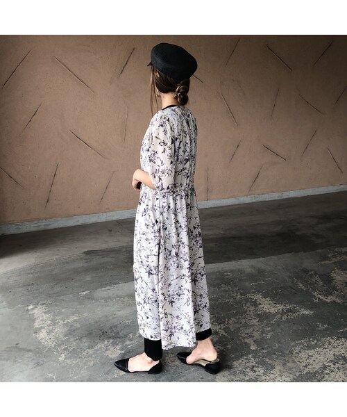 copine（コピン）の「【スペシャルプライス！定価3190円→1430円】大人気シリーズ！キーネック花柄5分袖ガウンワンピース(3color)【クリックポスト対象商品】（ワンピース・レディース・その他）」の5枚目の写真