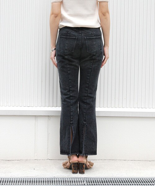 RANDA（ランダ）の「バックスリットフレアデニム（パンツ・レディース・その他・0/1/2）」の5枚目の写真