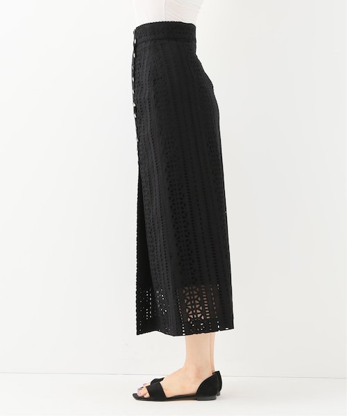 HARDY NOIR（アルディーノアール）の「カットワークレース