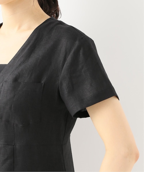 Spick & Span スピックアンドスパン　アサVネックワンピース Spick & Span（スピックアンドスパン）の「アサVネック