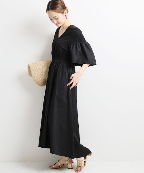 VERMEIL par iena アムンゼンドットVネックワンピース ネイビー 持ち込み 