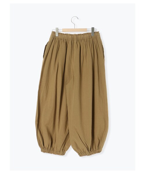 Samansa Mos2(サマンサ モスモス)の「裾絞りペチパンツ(パンツ・オフホワイト/ブラック/ベージュ・F)」の2枚目の写真