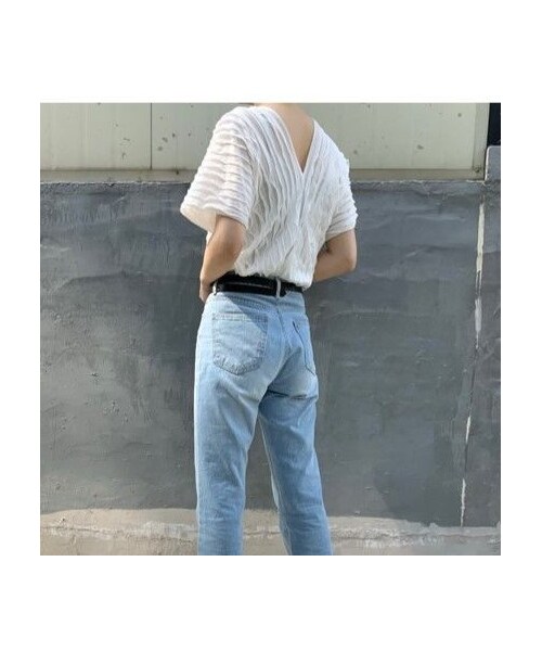 no brand（ノーブランド）の「フリルVネックT / 3collar（Tシャツ/カットソー・レディース・その他）」の7枚目の写真