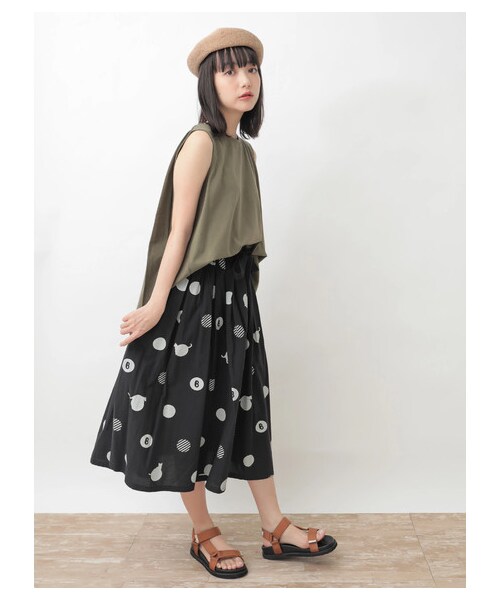 earth music&ecology（アースミュージックアンドエコロジー）の「オーガニックコットンタックノースリーブ（トップス・アイボリー/杢グレー/ブラック/モカ/カーキ/ネイビー/ダークグリーン/ピンクベージュ・F）」の7枚目の写真