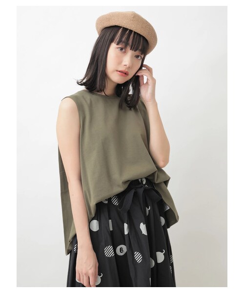 earth music&ecology（アースミュージックアンドエコロジー）の「オーガニックコットンタックノースリーブ（トップス・アイボリー/杢グレー/ブラック/モカ/カーキ/ネイビー/ダークグリーン/ピンクベージュ・F）」の5枚目の写真