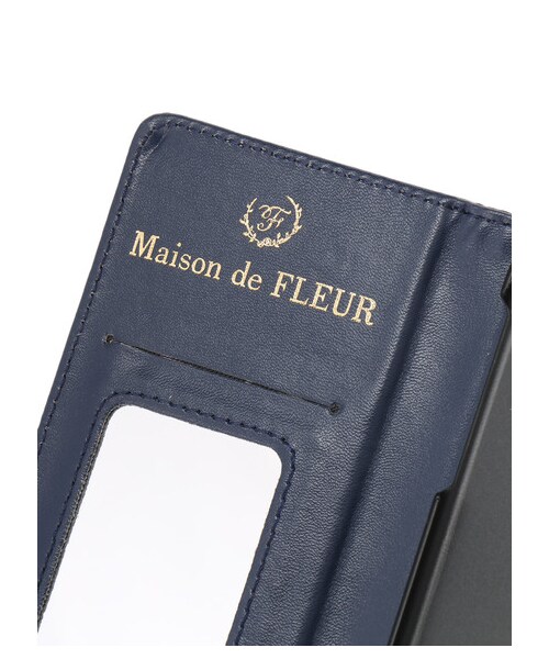 Maison de FLEUR（メゾンドフルール）の「《WEB限定》・リップマーク刺繍iPhone7/8ケース（アクセサリー・ピンク/ネイビー・F）」の5枚目の写真