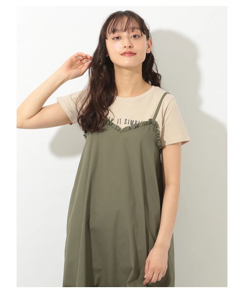 E hyphen world gallery(イーハイフンワールドギャラリー)の「シンプルロゴプリントTシャツ(トップス・オフホワイト/ブラック/ベージュ/カーキ・F)」の2枚目の写真