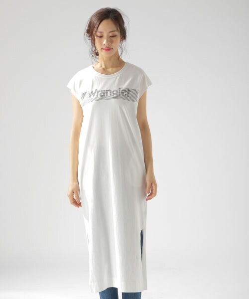 BAYFLOW（ベイフロー）の「≪WEB先行予約≫ロゴワンピース（ワンピース/ドレス・オフホワイト/チャコール/パープル）」の12枚目の写真