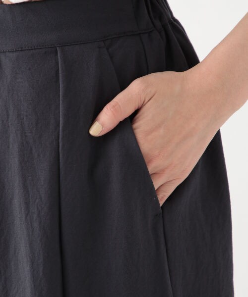 studio CLIP（スタディオクリップ）の「カットソースカーチョ（パンツ・ライトグレー/テラコッタ/ネイビー）」の9枚目の写真