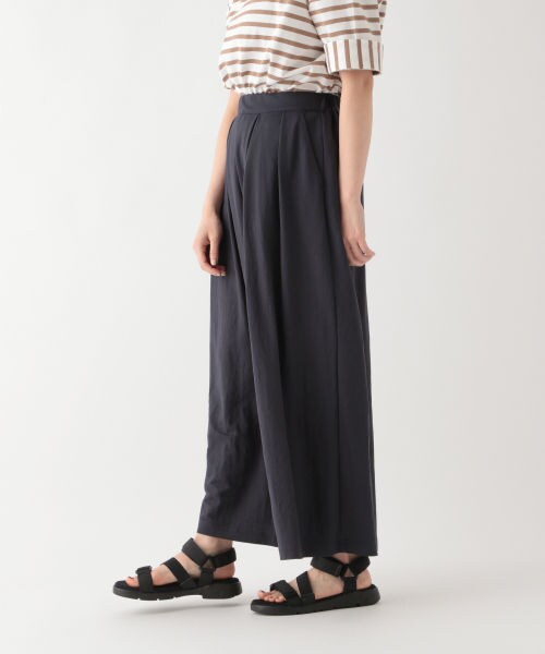 studio CLIP（スタディオクリップ）の「カットソースカーチョ（パンツ・ライトグレー/テラコッタ/ネイビー）」の6枚目の写真