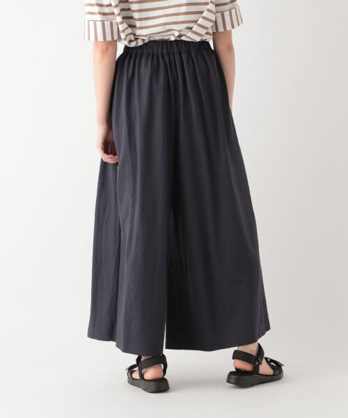 studio CLIP（スタディオクリップ）の「カットソースカーチョ（パンツ・ライトグレー/テラコッタ/ネイビー）」の7枚目の写真