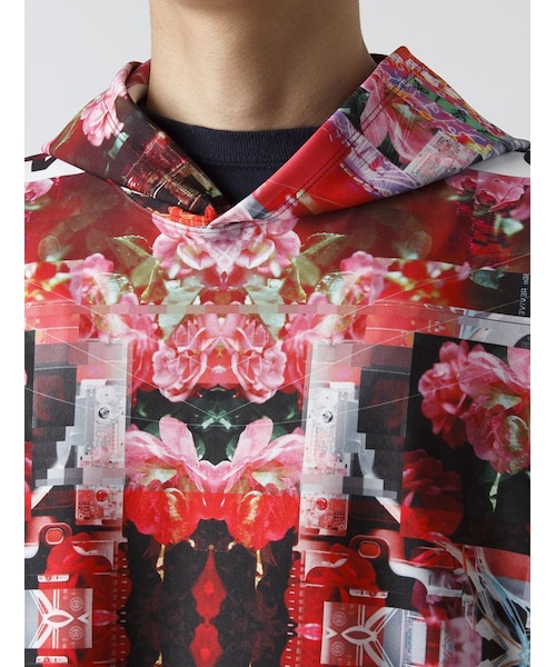 PLASTIC TOKYO(プラスチックトーキョー)の「LHP/エルエイチピー/PLASTICTOKYO/プラスティックトーキョー/GRAPHIC PARKA(トップス・メンズ・RED/BLUE・F)」の14枚目の写真
