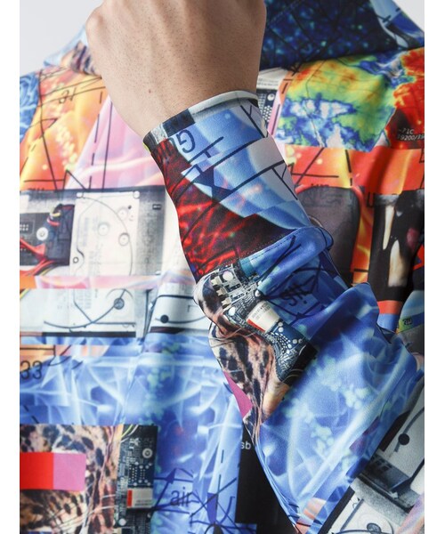 PLASTIC TOKYO(プラスチックトーキョー)の「LHP/エルエイチピー/PLASTICTOKYO/プラスティックトーキョー/GRAPHIC PARKA(トップス・メンズ・RED/BLUE・F)」の8枚目の写真
