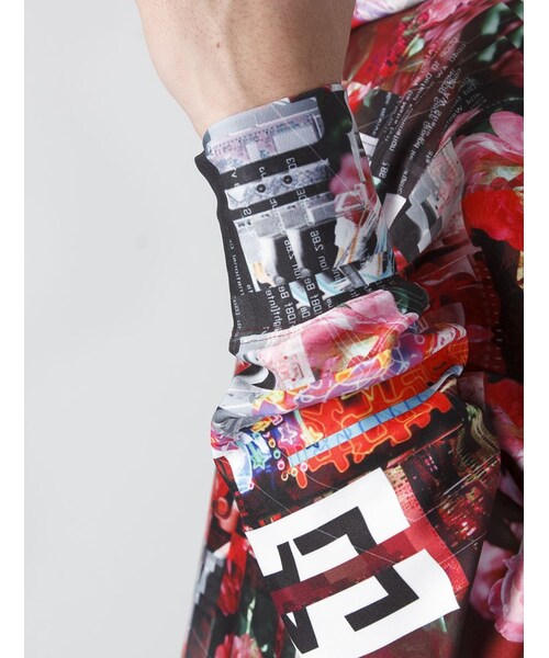 PLASTIC TOKYO(プラスチックトーキョー)の「LHP/エルエイチピー/PLASTICTOKYO/プラスティックトーキョー/GRAPHIC PARKA(トップス・メンズ・RED/BLUE・F)」の16枚目の写真