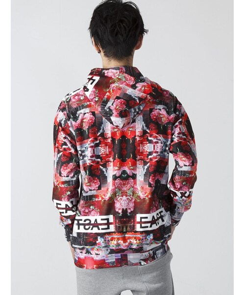 PLASTIC TOKYO(プラスチックトーキョー)の「LHP/エルエイチピー/PLASTICTOKYO/プラスティックトーキョー/GRAPHIC PARKA(トップス・メンズ・RED/BLUE・F)」の12枚目の写真
