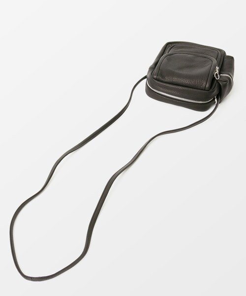 Aeta(アエタ)の「Aeta DEER SHOULDER POUCH(バッグ・レディース・BLACK/NUDE・FREE)」の11枚目の写真