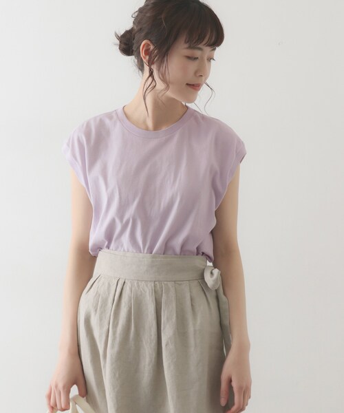 AURALEE(オーラリー)の「AURALEE CREW NECK SLEEVELESS(トップス・レディース・BEIGE/WHITE/LT.PURPLE/BLACK・1)」の4枚目の写真