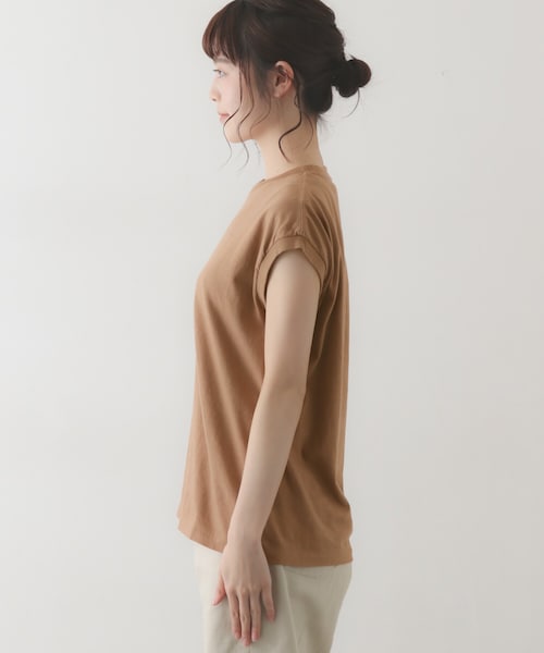 AURALEE(オーラリー)の「AURALEE CREW NECK SLEEVELESS(トップス・レディース・BEIGE/WHITE/LT.PURPLE/BLACK・1)」の6枚目の写真