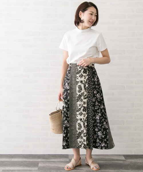 URBAN RESEARCH ROSSO WOMEN(アーバンリサーチ ロッソ)の「ボタニカルクレイジーパターンスカート(スカート・レディース・NAVY/BLACK・36/38)」の8枚目の写真