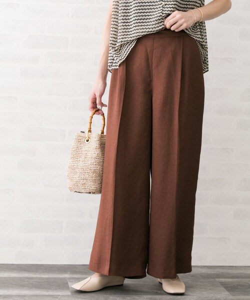 URBAN RESEARCH ROSSO WOMEN（アーバンリサーチ　ロッソ）の「リネンライクワイドパンツ（パンツ・レディース・OFFWHITE/CHARCOAL/NUTS/R/BROWN・36/38）」の3枚目の写真