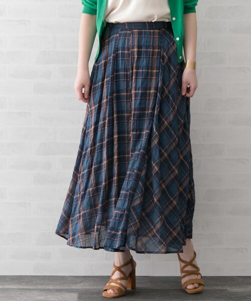 URBAN RESEARCH ROSSO WOMEN（アーバンリサーチ　ロッソ）の「アシメチェックマキシスカート（スカート・レディース・CHARCOAL/NAVY/YELLOW・FREE）」の2枚目の写真
