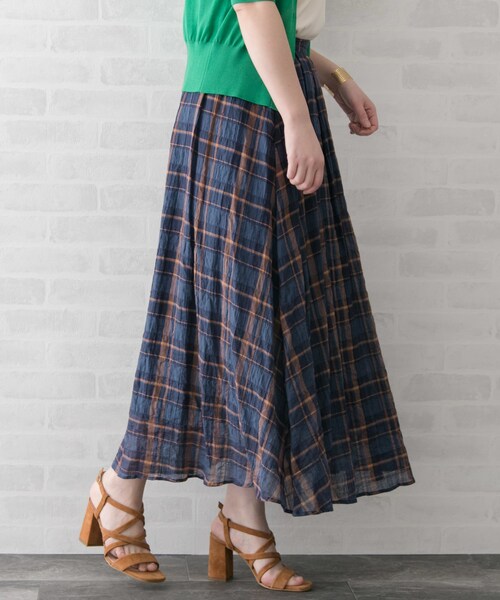URBAN RESEARCH ROSSO WOMEN（アーバンリサーチ　ロッソ）の「アシメチェックマキシスカート（スカート・レディース・CHARCOAL/NAVY/YELLOW・FREE）」の12枚目の写真