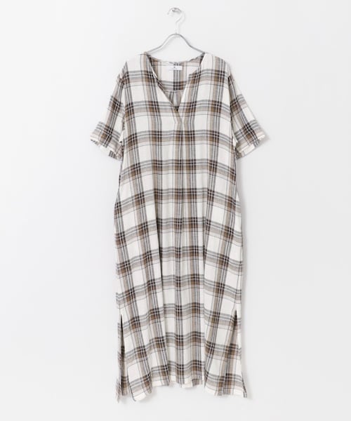 URBAN RESEARCH Sonny Label(アーバンリサーチサニーレーベル)の「リネンチェックスキッパーマキシワンピース(ワンピース/ドレス・レディース・パープル/ベージュ/オフ・FREE)」の15枚目の写真