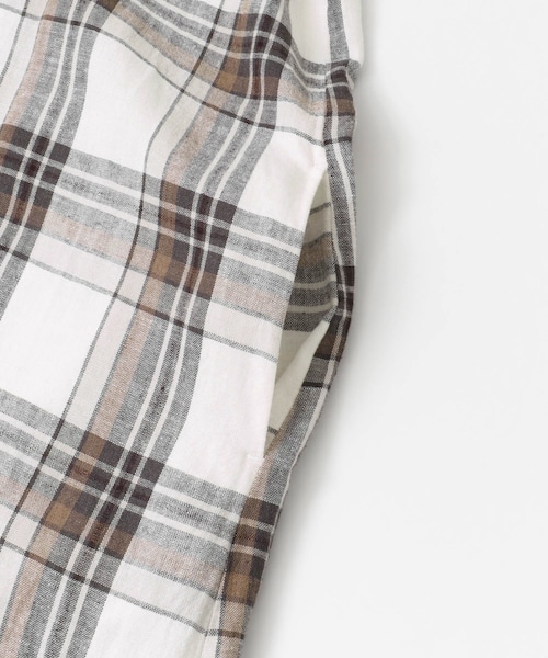 URBAN RESEARCH Sonny Label(アーバンリサーチサニーレーベル)の「リネンチェックスキッパーマキシワンピース(ワンピース/ドレス・レディース・パープル/ベージュ/オフ・FREE)」の17枚目の写真