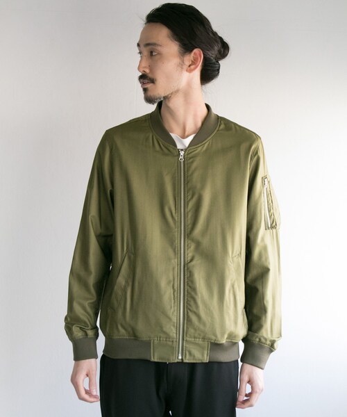 URBAN RESEARCH（アーバンリサーチ）の「MA-1（ジャケット/アウター・メンズ・KHAKI/NAVY・M/L）」の7枚目の写真