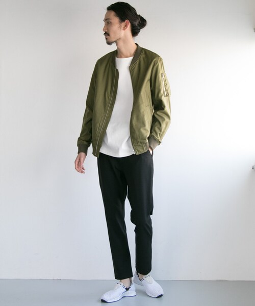 URBAN RESEARCH（アーバンリサーチ）の「MA-1（ジャケット/アウター・メンズ・KHAKI/NAVY・M/L）」の4枚目の写真