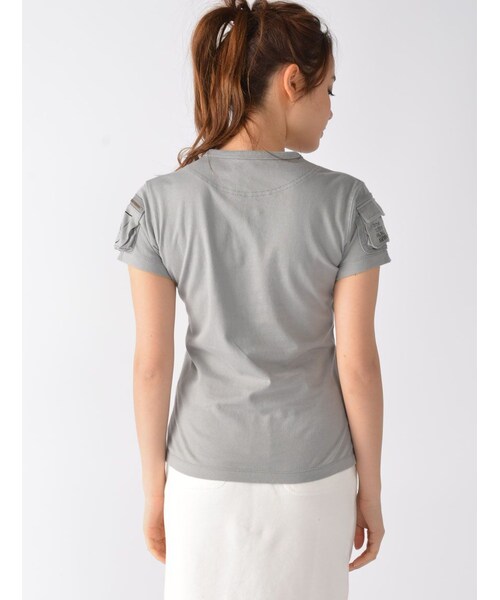 AVIREX(アヴィレックス)の「AVI-L-SS FATIGUE V/N(トップス・レディース・BLK/L/GREY/PINK/WHITE/LEMON・S/M/L)」の18枚目の写真