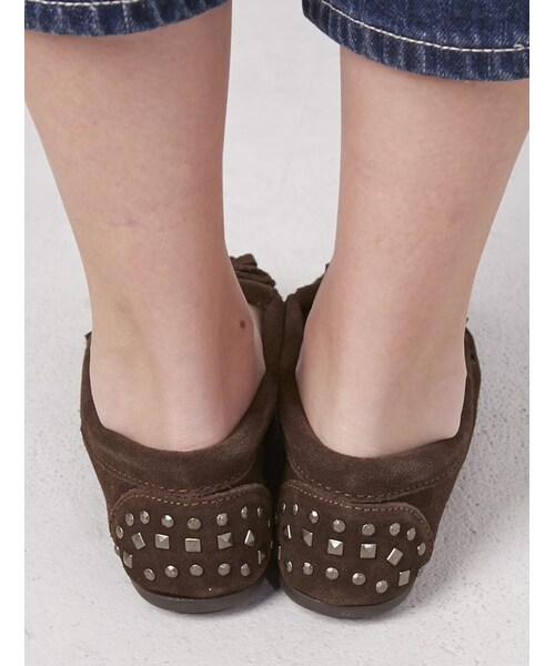 Minnetonka(ミネトンカ)の「minnetonka (ミネトンカ) スタッズ キルティモック(シューズ・レディース・BLACK/BROWN/D/BROWN・60/70/80/50)」の16枚目の写真