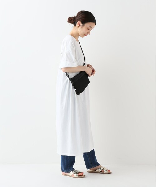 JOURNAL STANDARD relume(ジャーナルスタンダード レリューム)の「STARSTRIPE ビッグカットソーワンピース(ワンピース/ドレス・ブラック/M)」の4枚目の写真