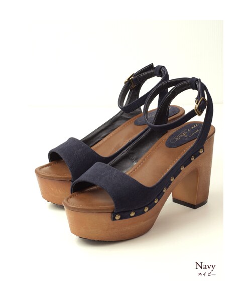 w closet（ダブルクローゼット）の「ウッドソールストラップサンダル（シューズ・レディース・ベージュ/ネイビー/ブラック・M/L）」の2枚目の写真